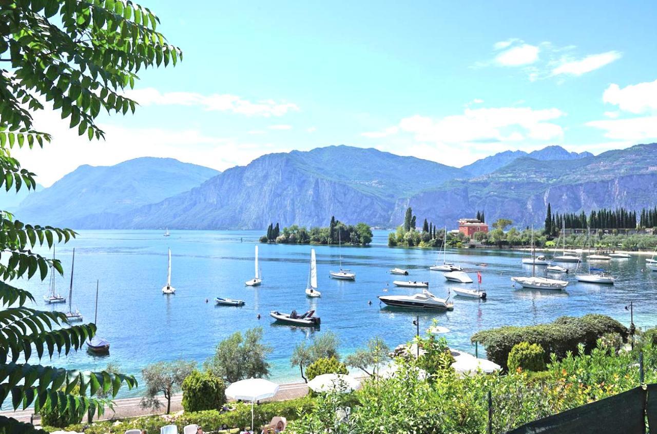 June Stay Lake Garda Бренцоне-суль-Гарда Экстерьер фото